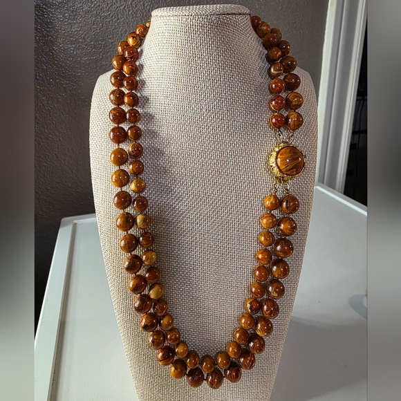 Vintage Double-strand Beaded Necklace With Ornate Clasp - Picture 1 of 8
